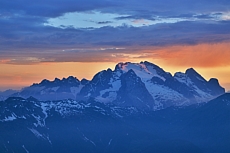 DOLOMITY